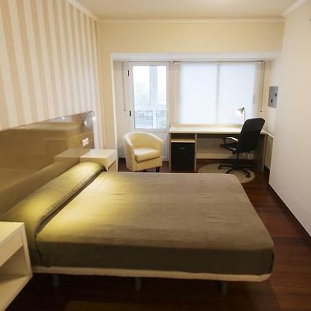 Residencia Compostela Bed and Breakfast Santiago de Compostella Buitenkant foto